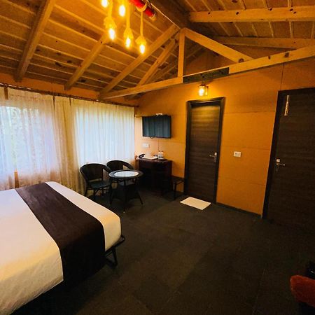 Sea Hawk - Luxury Hill Resort 4 Mins From Bhimtal Lake Esterno foto