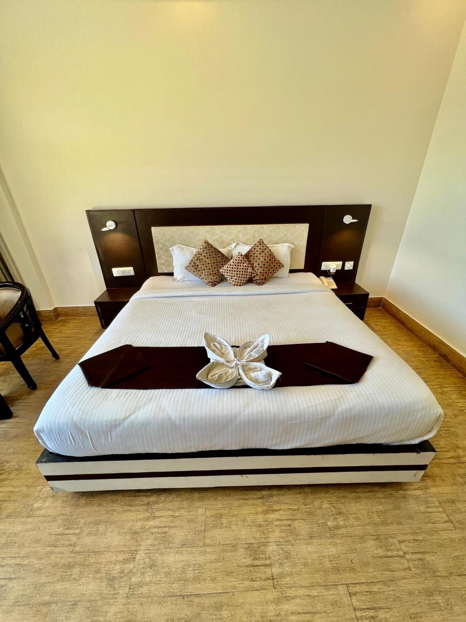 Sea Hawk - Luxury Hill Resort 4 Mins From Bhimtal Lake Esterno foto