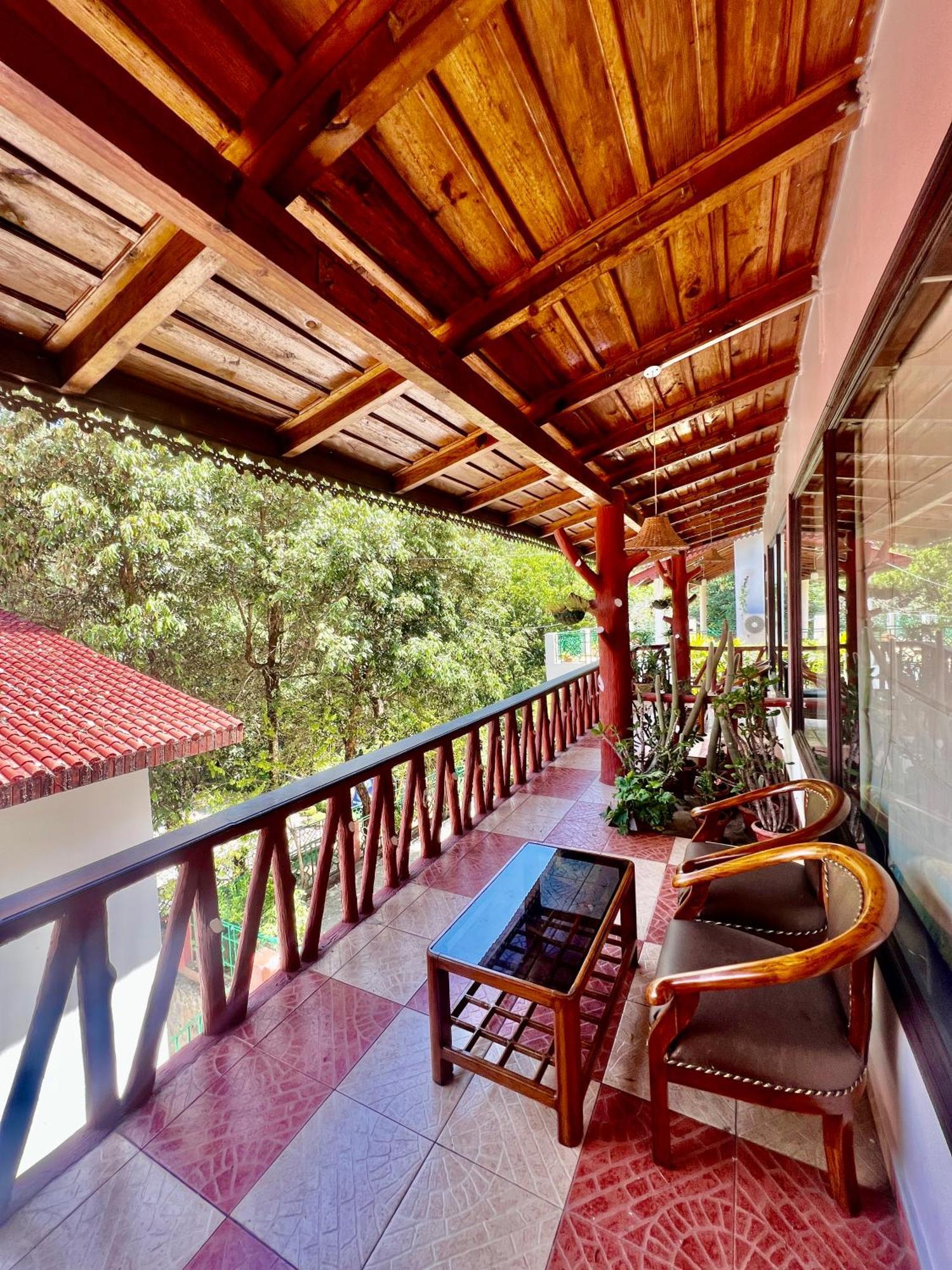 Sea Hawk - Luxury Hill Resort 4 Mins From Bhimtal Lake Esterno foto