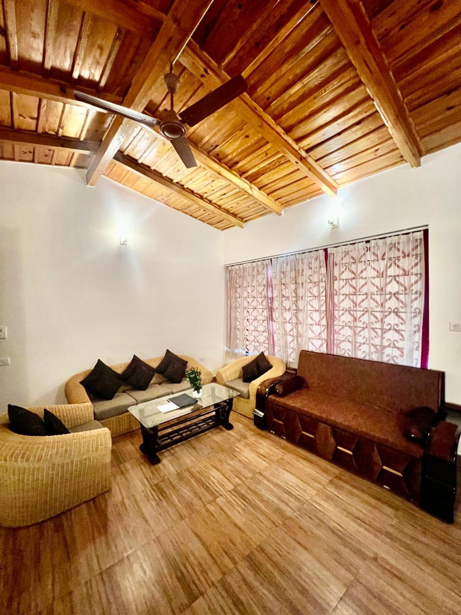 Sea Hawk - Luxury Hill Resort 4 Mins From Bhimtal Lake Esterno foto