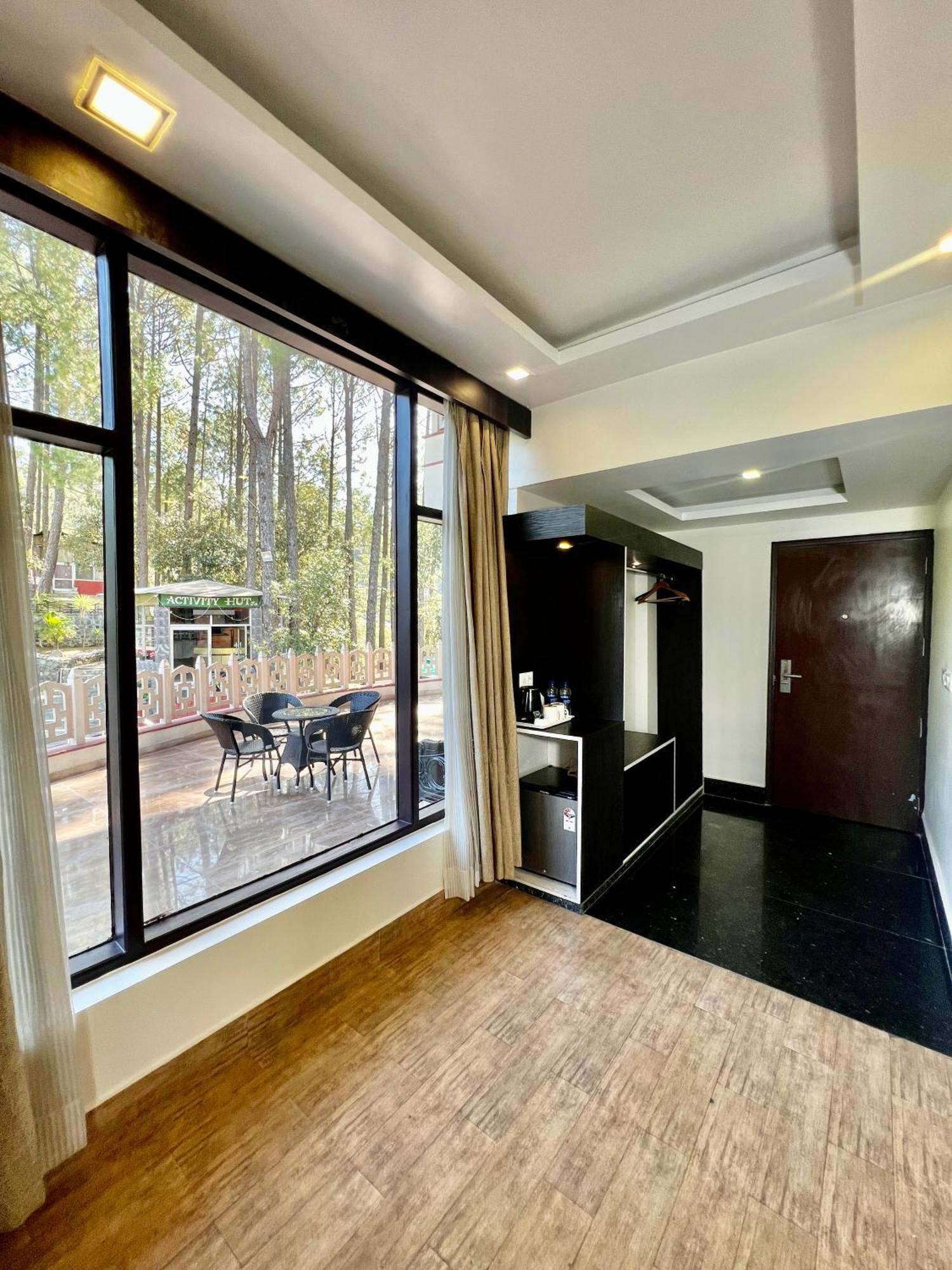 Sea Hawk - Luxury Hill Resort 4 Mins From Bhimtal Lake Esterno foto
