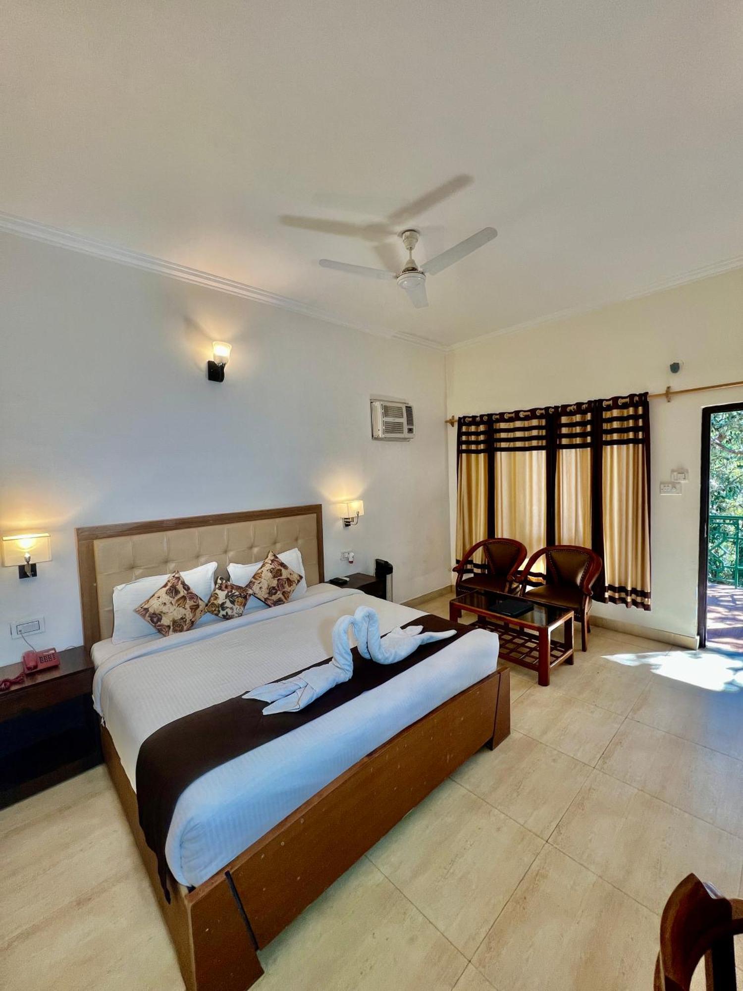 Sea Hawk - Luxury Hill Resort 4 Mins From Bhimtal Lake Esterno foto