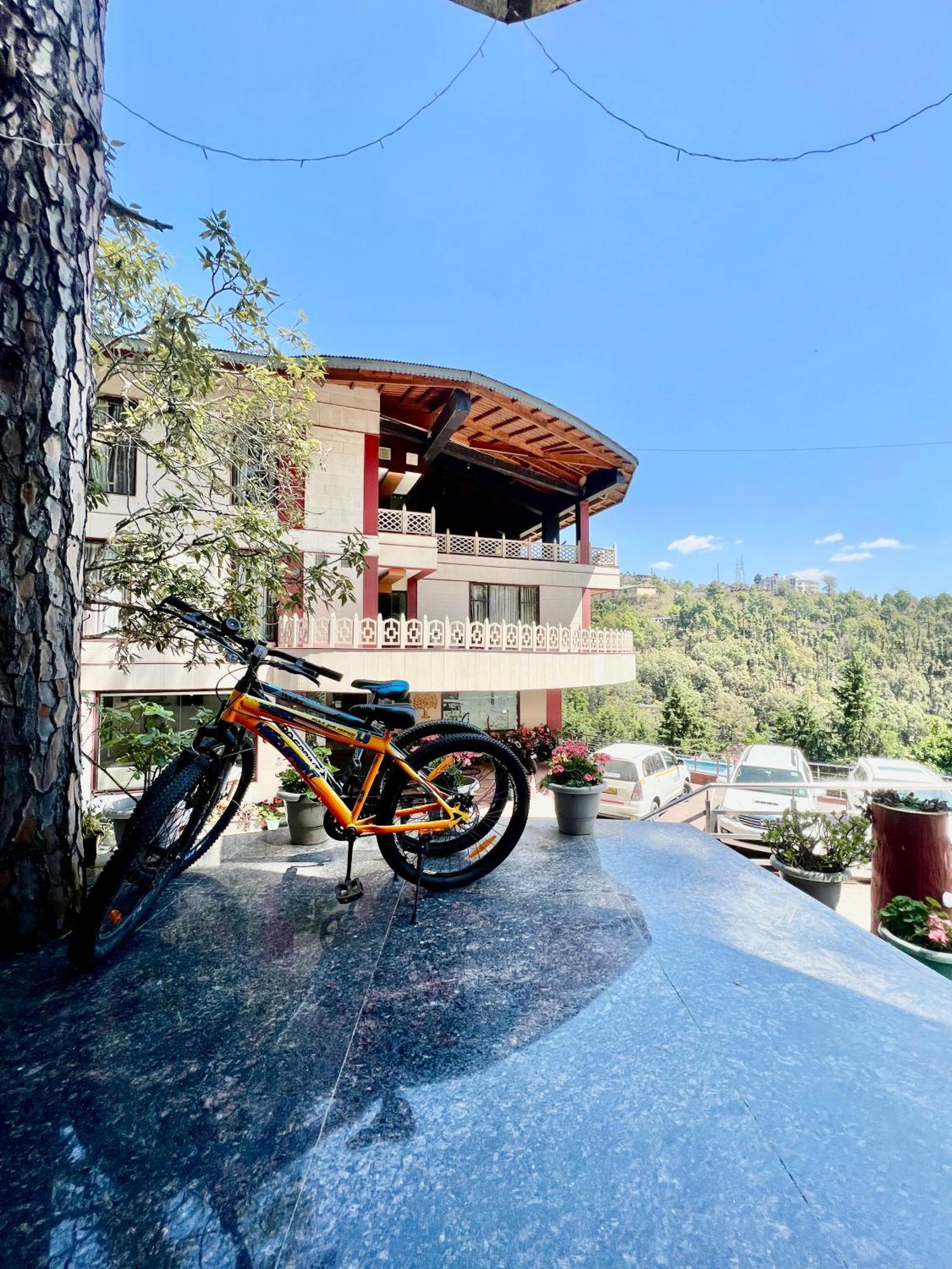 Sea Hawk - Luxury Hill Resort 4 Mins From Bhimtal Lake Esterno foto