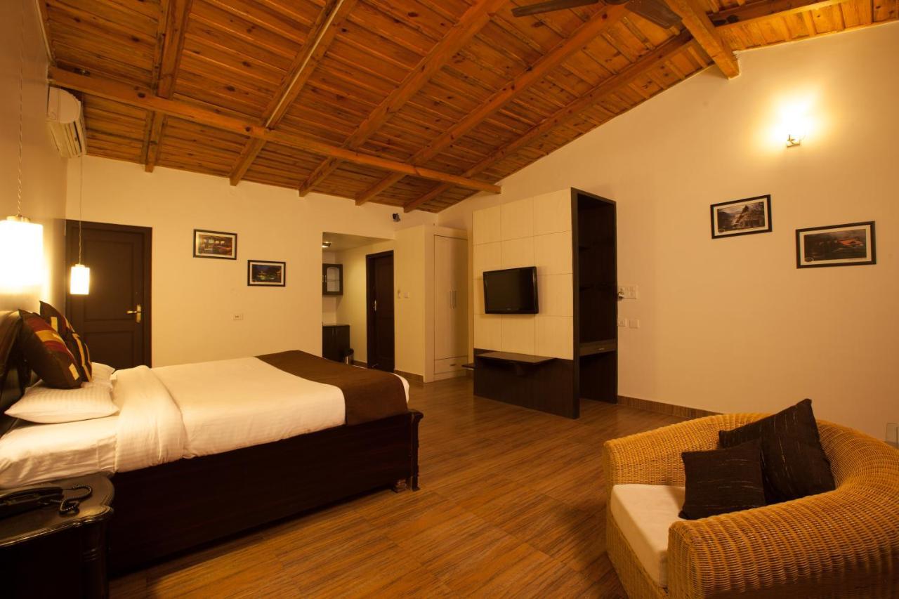 Sea Hawk - Luxury Hill Resort 4 Mins From Bhimtal Lake Esterno foto